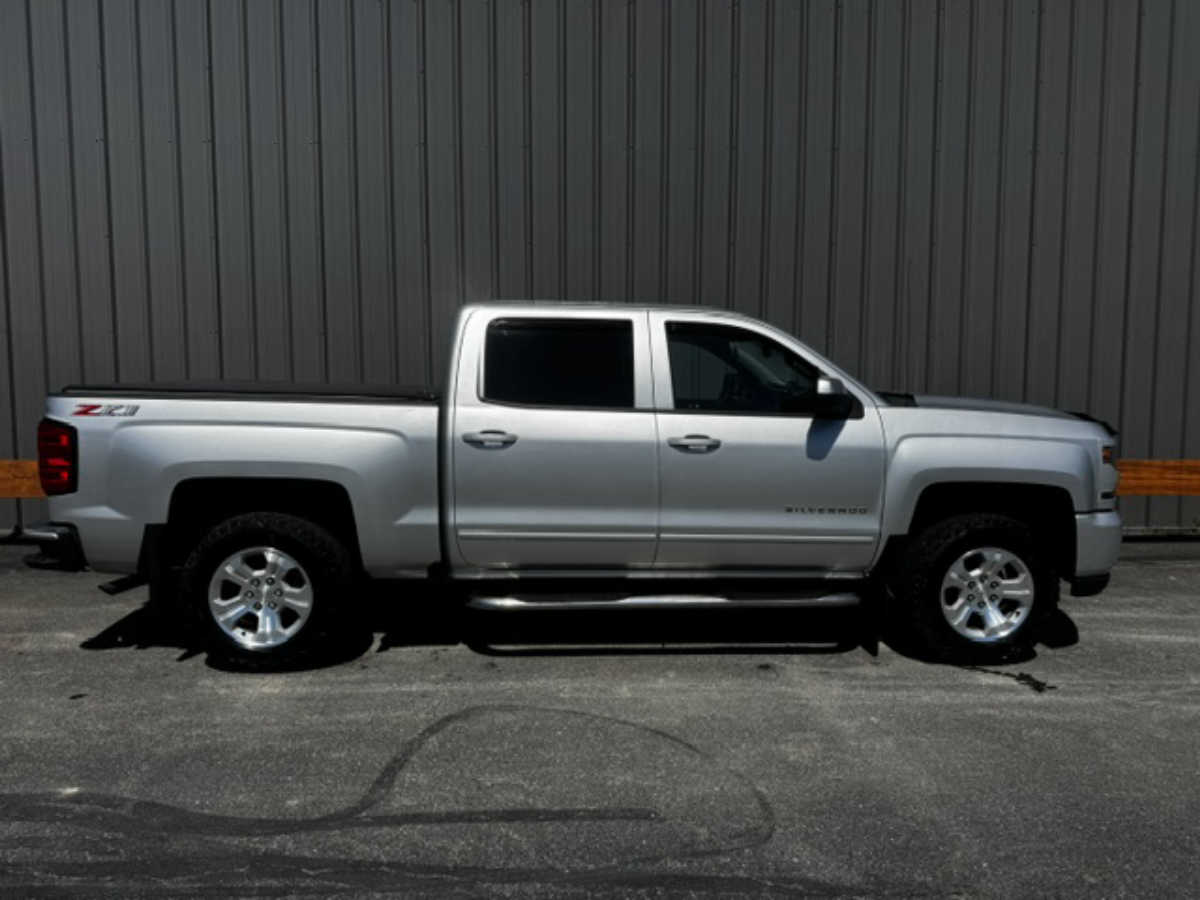 chevrolet silverado 1500 2018 3GCUKREC3JG503716 image chevrolet silverado 1500 2018 3GCUKREC3JG503716 image